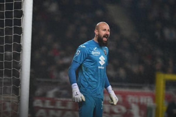 股票配资官方网 迪马: 那不勒斯将以2250万欧签下瓦尼亚, 恩贡戈将租借至都灵